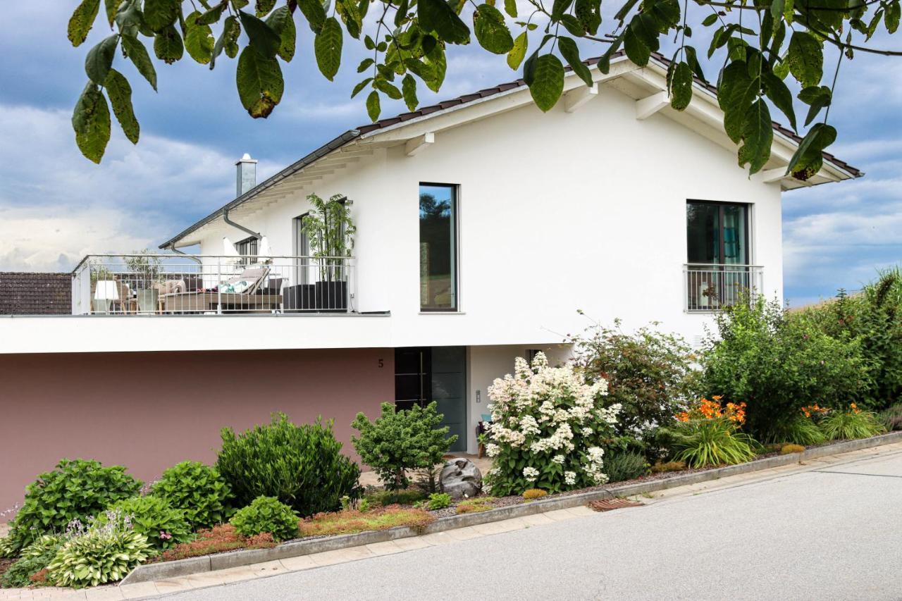 Moderne Ferienwohnung Naehe Bad Griesbach, Haarbach Extérieur photo
